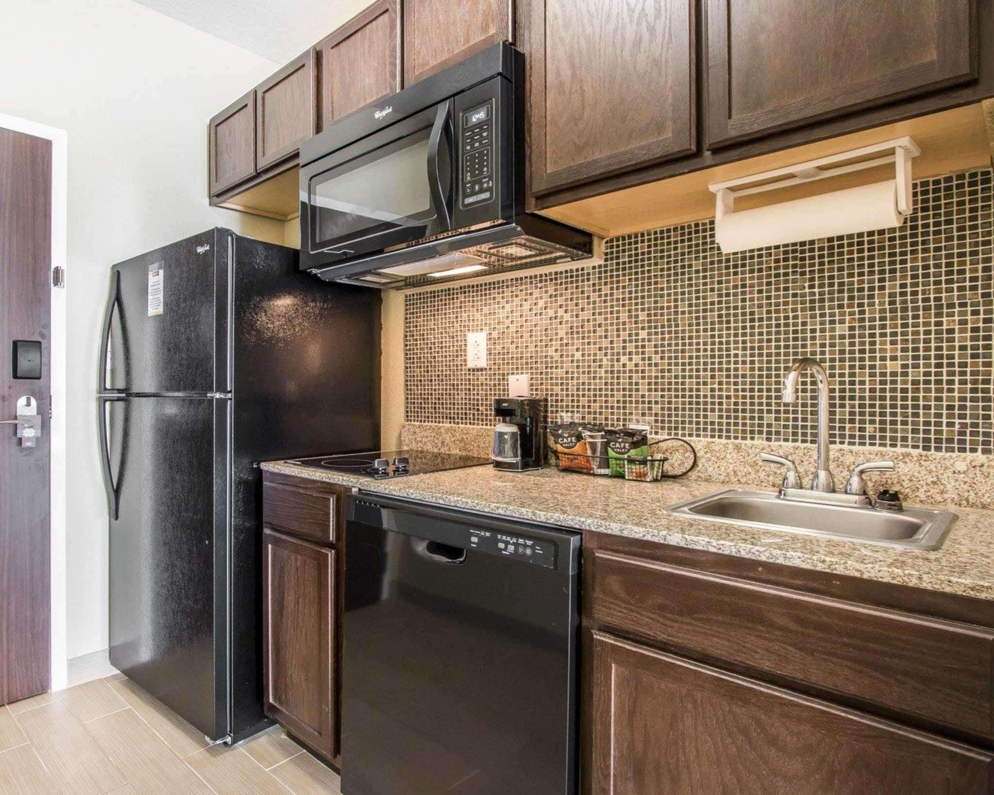Mainstay Suites Meridian Zewnętrze zdjęcie